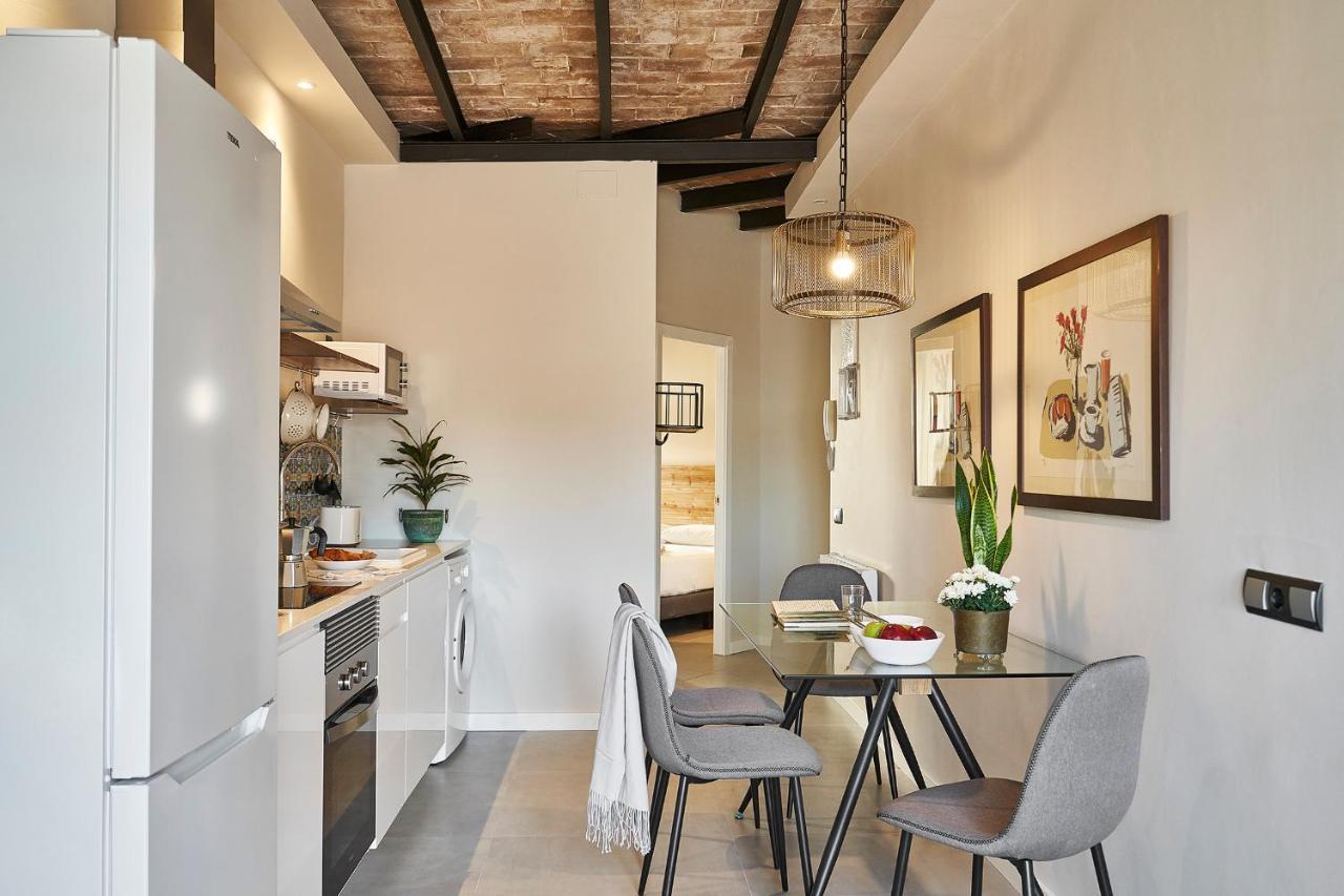 Ainb Eixample-Miro Apartments Барселона Экстерьер фото