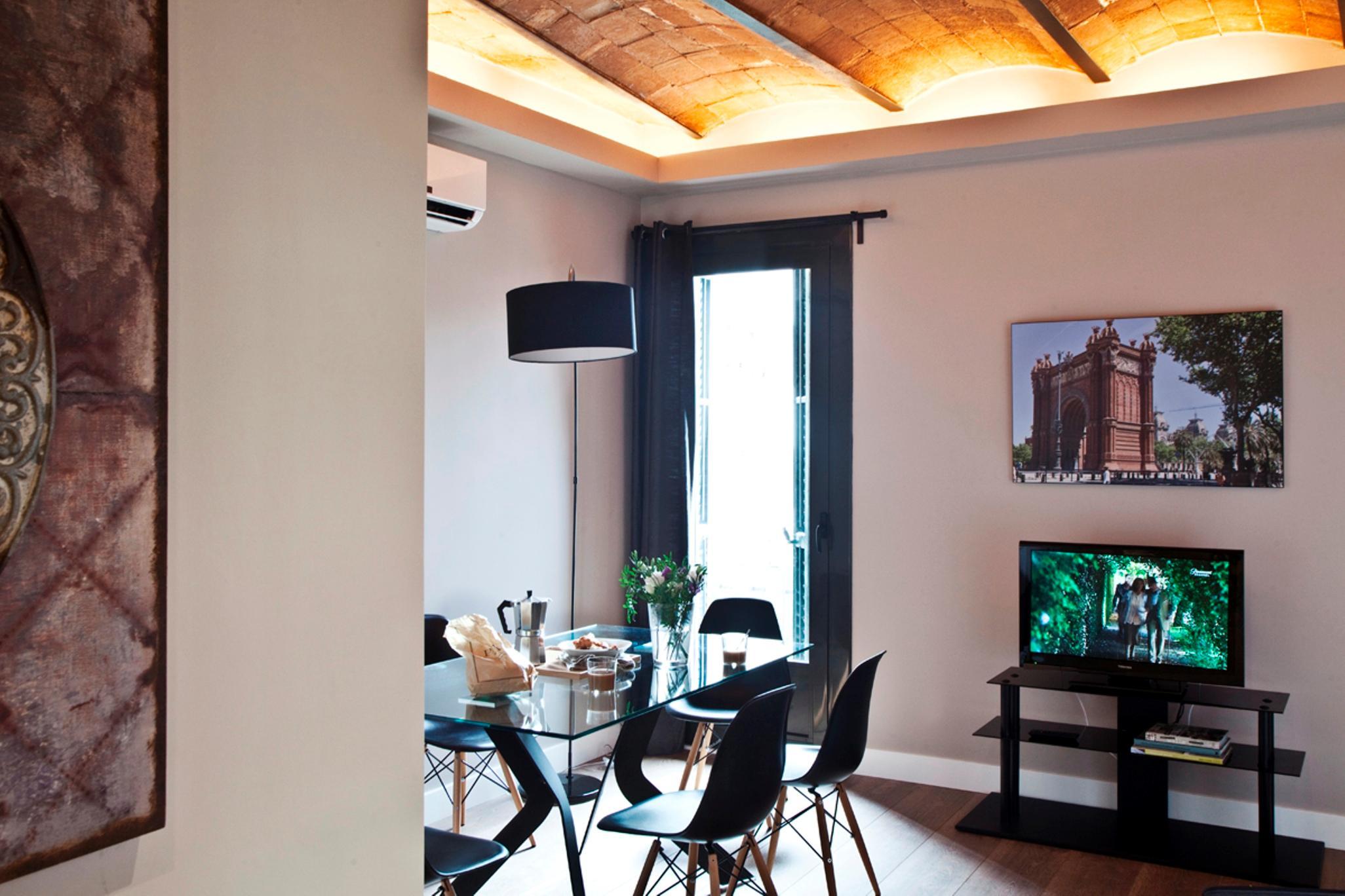 Ainb Eixample-Miro Apartments Барселона Экстерьер фото