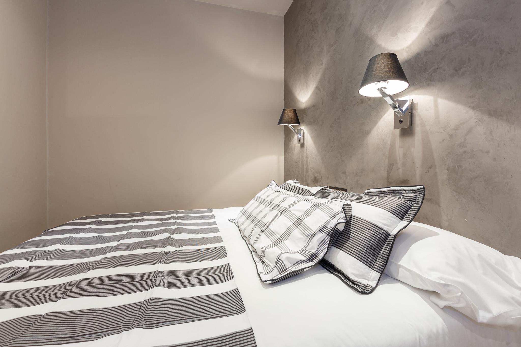 Ainb Eixample-Miro Apartments Барселона Экстерьер фото