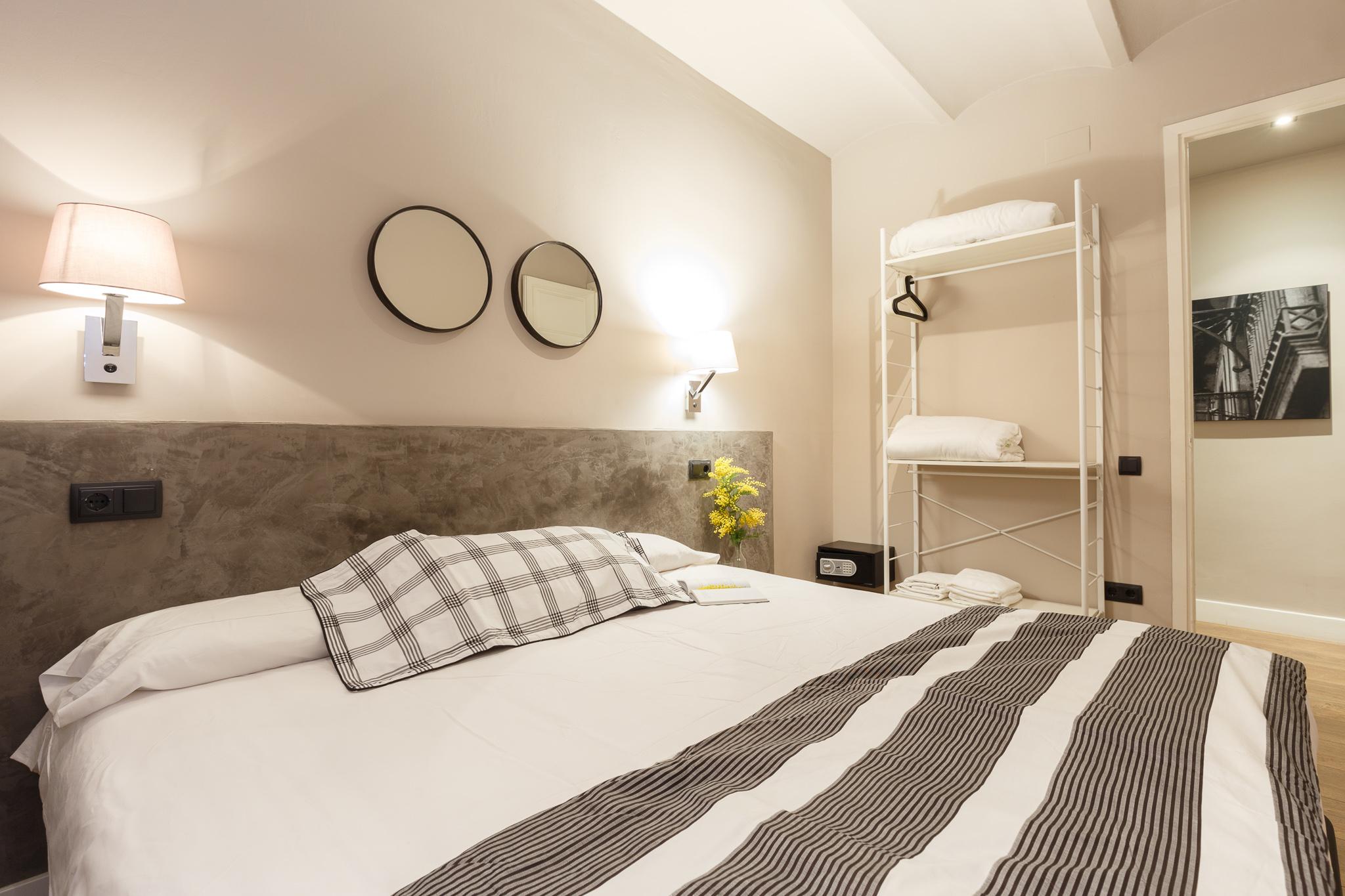 Ainb Eixample-Miro Apartments Барселона Экстерьер фото