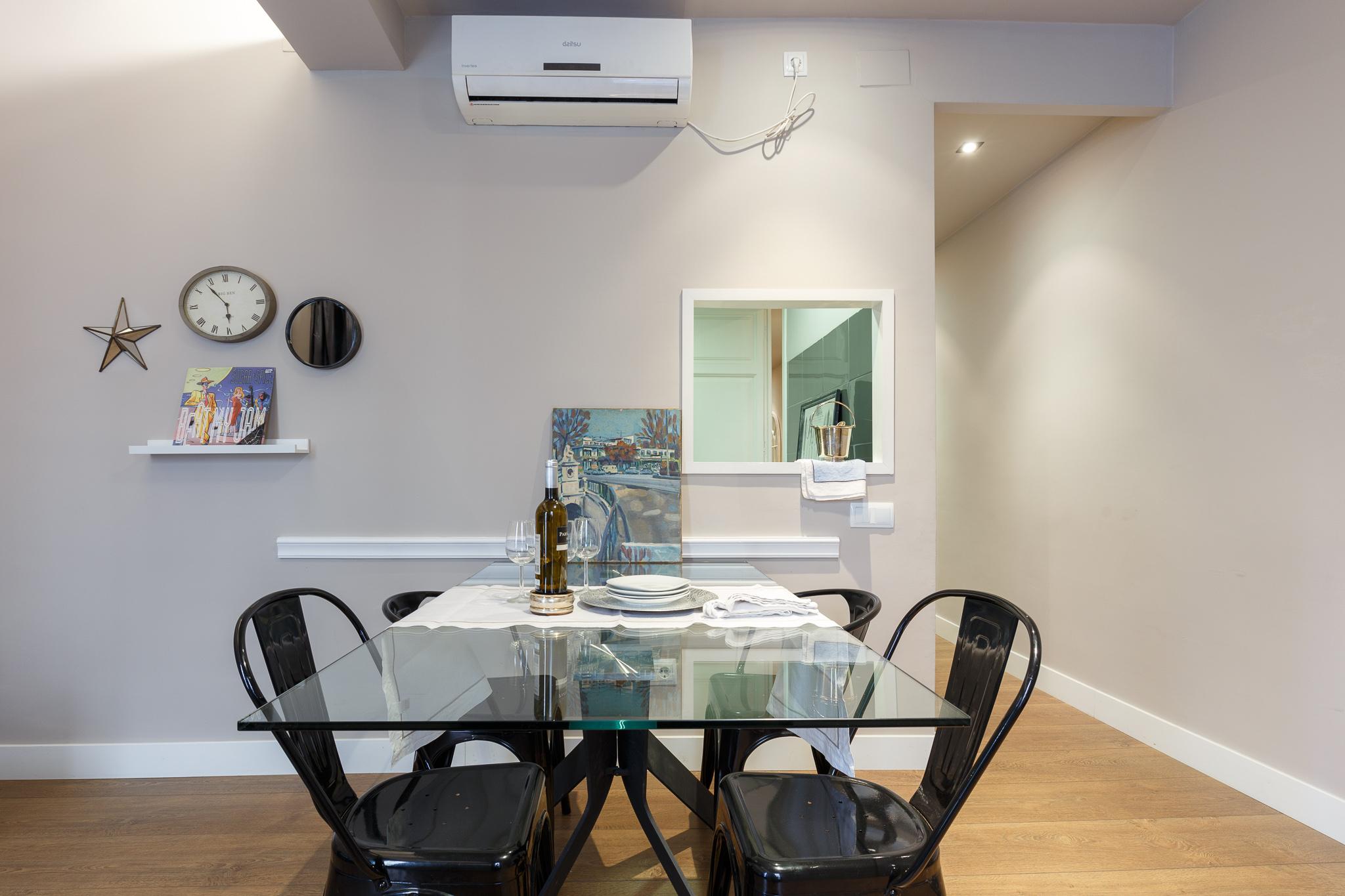 Ainb Eixample-Miro Apartments Барселона Экстерьер фото